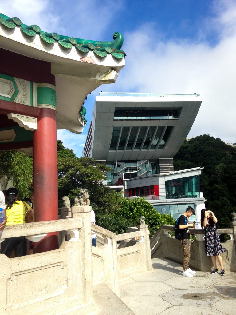 Hong Kong: Victoria Peak & Transit Guide – Tallypack