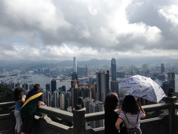 Hong Kong: Victoria Peak & Transit Guide – Tallypack