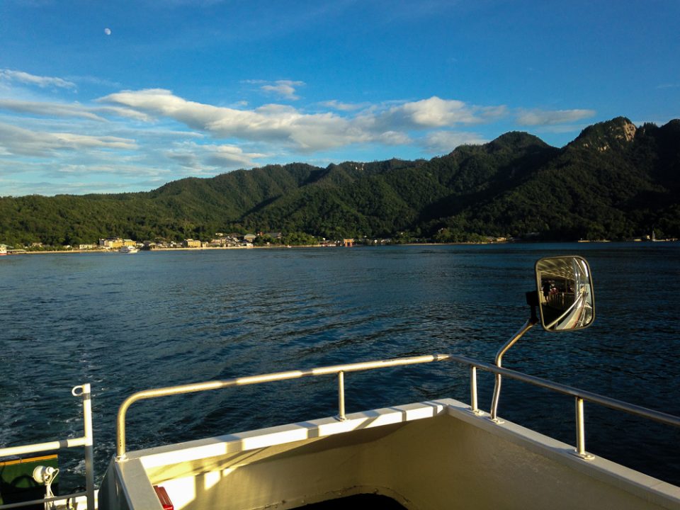 mount-misen-miyajima-japan-tallypack-travel-tsutsumigaura