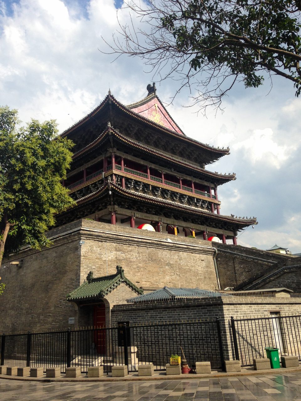 China-XiAn-Walled-City-Shaanxi-Terracotta-Warriors-biangbiang
